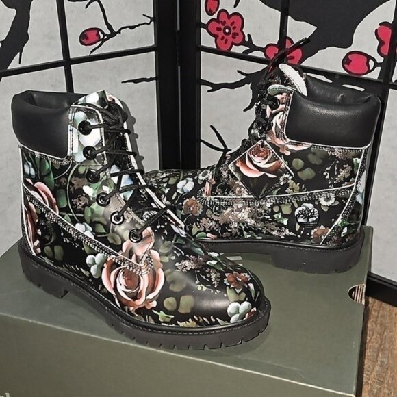Timberland Waterproof Boots Floral Size 6.5 New - Picture 5 of 7